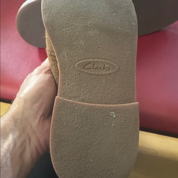 Men’s Clarks Suede Desert Boots. Size US 11.5 / UK 10. Like new condition. - Picture 6 of 7